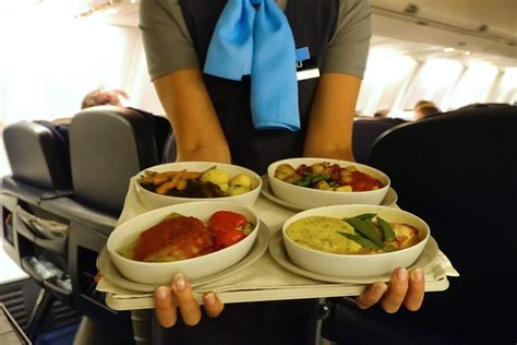 Who Really Has The Best Airline Food