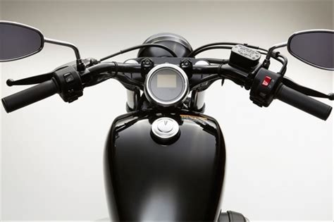 Yamaha bolt 2014 technical specifications. Exclusive 2014 Yamaha Bolt -Specification and price | Otomild