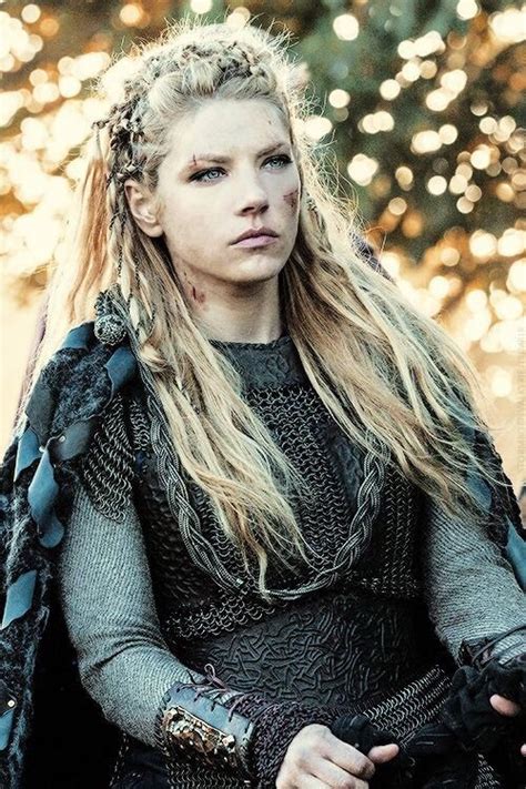 pin by melinda kelly on linderp dai with images vikings lagertha warrior woman