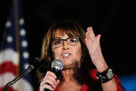 Court Reinstates Sarah Palins Lawsuit Against New York Times