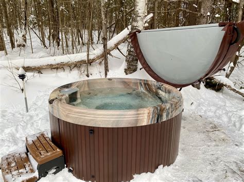 Denali Hot Tub Vermont Romantic Retreat And Little Loft Guide