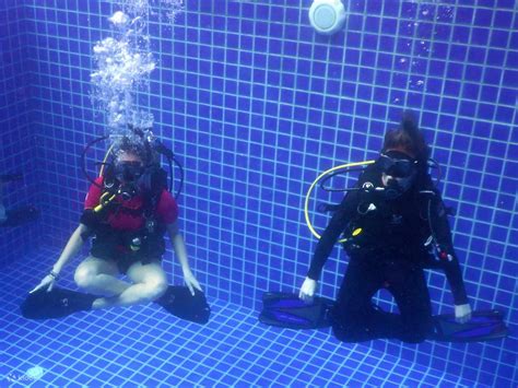 PADI Open Water Diver [eLearning] in Koh Samui with PADI 5 Star Dive