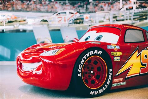 Lightning Mcqueen 95 Welcomed To The Nascar Hall Of Fame Daps Magic
