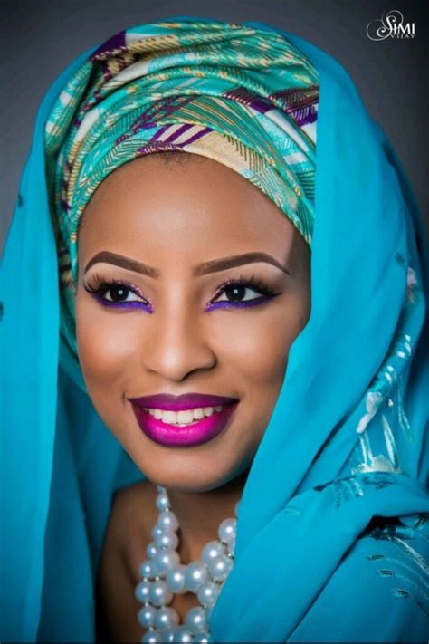She still has a face of flowers even without makeup. 6 Traditional & White Wedding Beauty Looks for the Bold ...