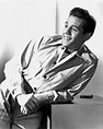 ACTOR DESI ARNAZ - 8X10 PUBLICITY PHOTO (DA-673)