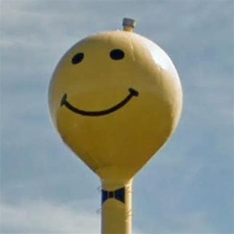 Smiley Face Water Tower In Makanda Il Virtual Globetrotting