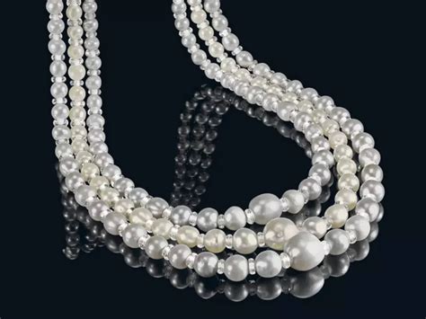How Much Does A Pearl Necklace Cost Answered After Sybil