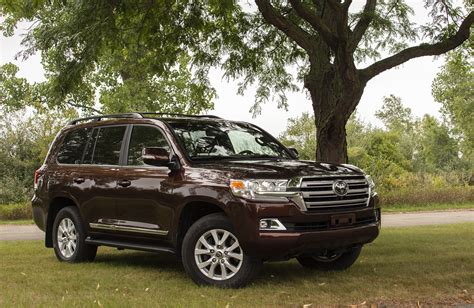 2018 Toyota Land Cruiser