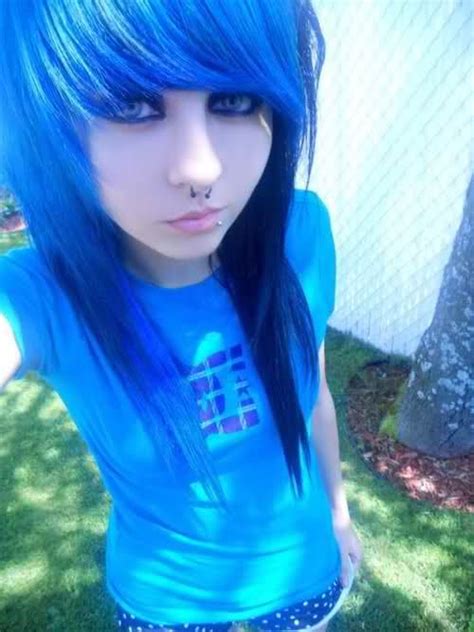 Ivana Insomniac Scene Outfits Emo Outfits Neon Hair Blue Hair Pink Hair Emo Scene Aesthetic