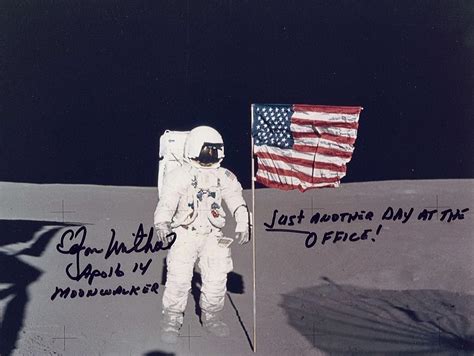 Astronaut Edgar Mitchell Apollo 14 Moonwalker Signed Photo Photograph