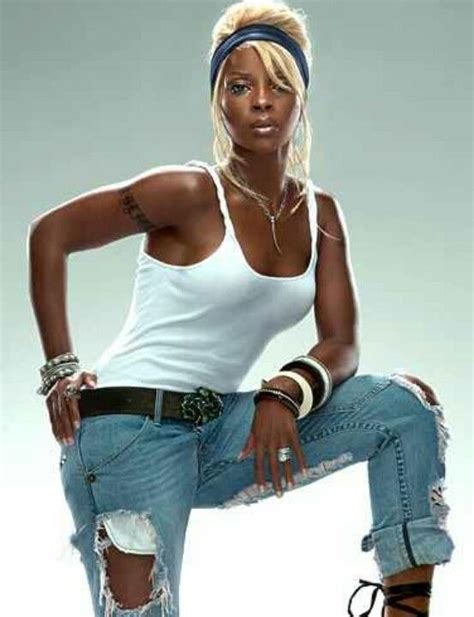 Mary J Blige Gave My Style The International Appeal This Is My Go To Look Plenty Of White