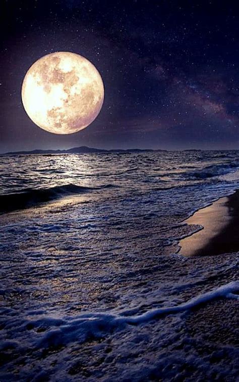 Pin de Yolanda Martinez en Jan Fotos de luna llena Paisaje de fantasía Luna hermosa