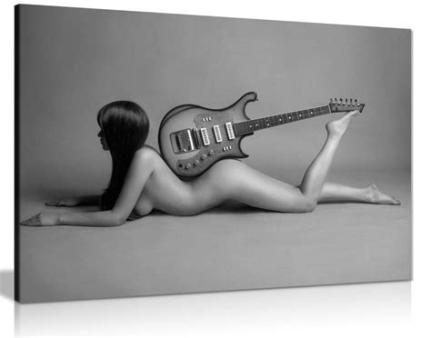 Sexy Girl Naked With Guitar