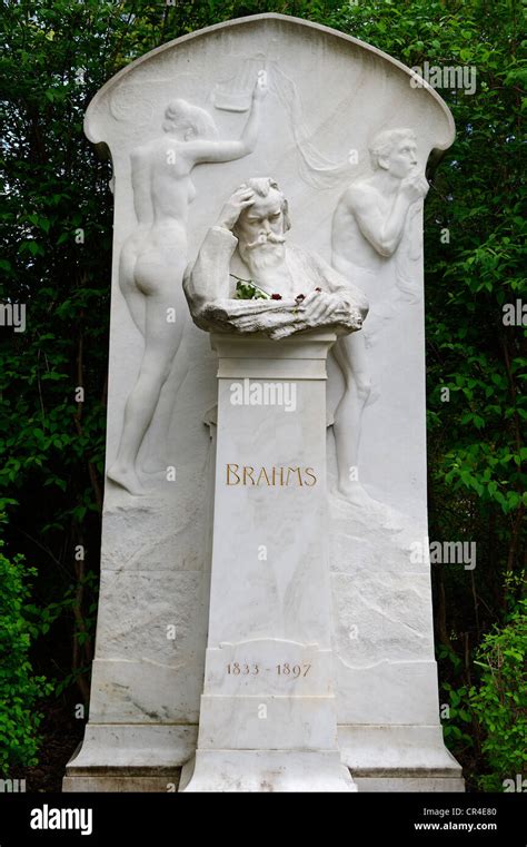 Grave Of Johannes Brahms Wiener Zentralfriedhof Viennas Central