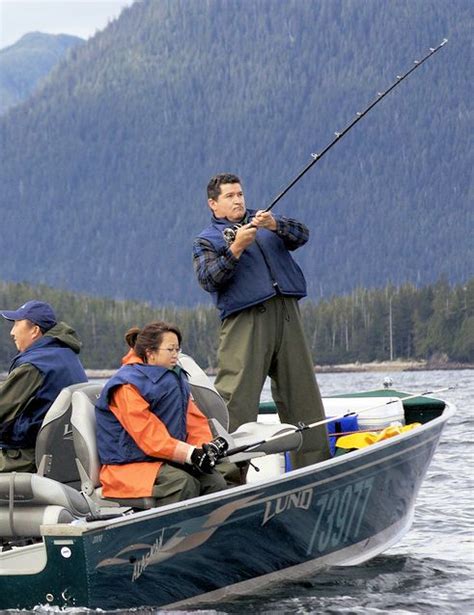 Best Alaska Fishing And Wilderness Dining Shore Excursion At Ketchikan