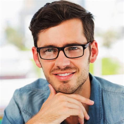 20 Classy Men Wearing Glasses Ideas For You To Get Inspired Instaloverz