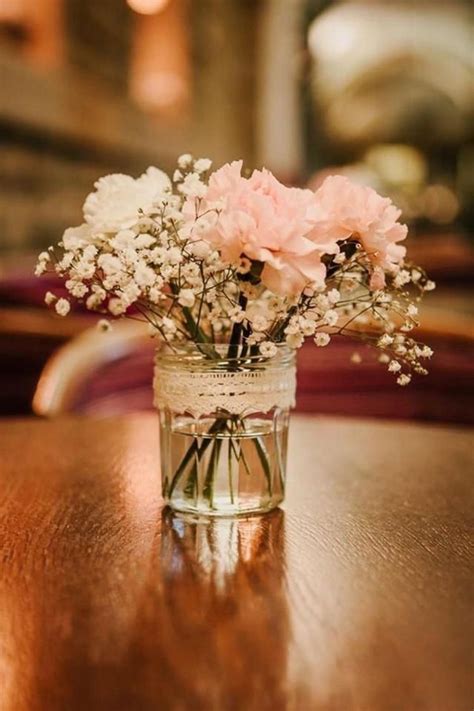 You can create a bouquet from inexpensive flowers to tide you through the day. 26 Simple Spring Centerpieces Table Decor Ideas | Spring ...