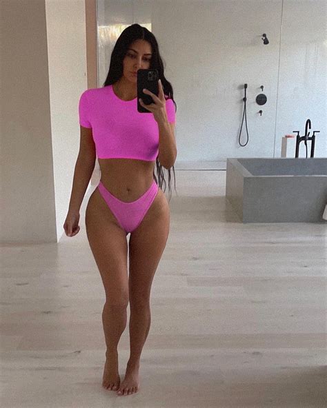 kim kardashian s seductive curves in pink bikini 2 photos the fappening
