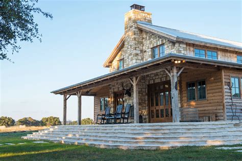 Yankee barn homes introduces north point, a single story, hybrid post and beam house plan. River Hill Ranch - Heritage Restorations | Barn style ...