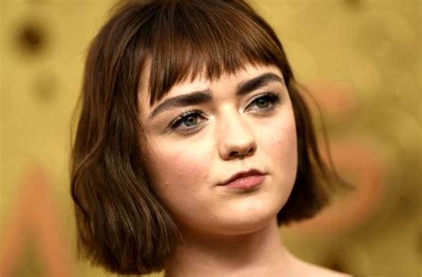 Pin By Ed On Мэйси Уильямс Maisie Williams Maisie Williams Williams