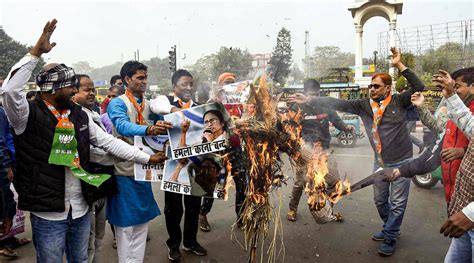 West bengal news 24 is an interactive news portal for the bengali speaking people worldwide. West Bengal: Worker beaten to death, BJP blames TMC ...