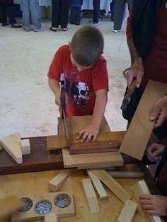 Looking for a fun wood project for cub scouts? 1000+ images about Cub Scout Wood Working on Pinterest ...