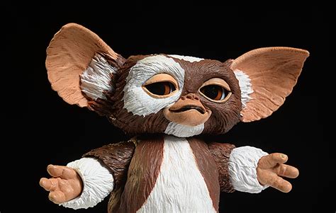 Review And Photos Of Ultimate Gizmo Gremlins Action Figure By Neca