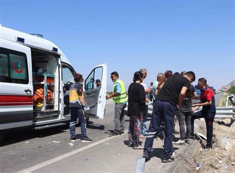 Türkiyədə turistləri daşıyan avtobus aşıb 41 yaralı FOTO 1news az
