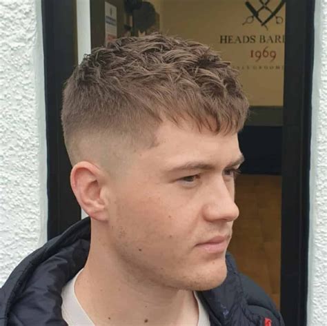 25 Taper Fade Haircuts For Clean Cut Guys In 2021 Mens Fade Cuts Mens
