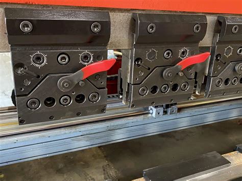187 Ton X 13′ Amada Hfb 1704 Cnc Press Brake Blumberg Machinery Co