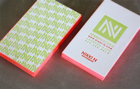 Give your business an edge with our solid painted edge business cards! Colorful Edge Painting