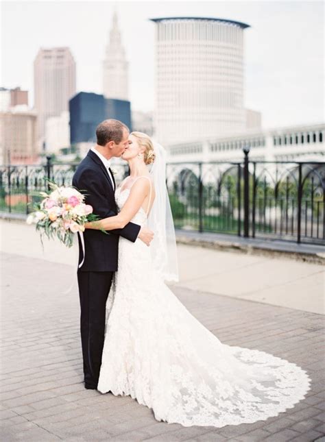 Timeless Elegant Cleveland City Hall Wedding City Hall Wedding Bride Style Ivory Lace