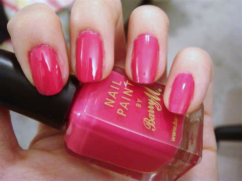 Stylish Pink Nail Paint Here Everythink Is Stylish