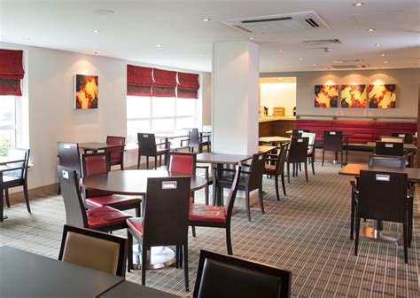 Holiday Inn Express Glasgow Airport Glasgow Airport Metro Hotel