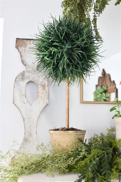 How To Make A Diy Topiary Tree The Curated Farmhouse