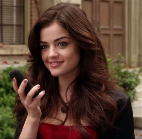 Pll Aria Montgomery Style Pretty Babe Liars Aria Cool Girl My Girl Brown Hair Inspo Grow