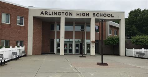 Second Arlington Student Dillon Colon Dies From Fatal Crash