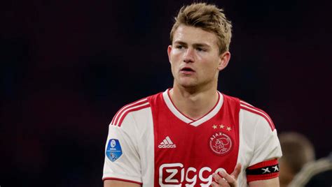 Matthjis de ligt was one of barcelona's top targets two summers ago and is once again on the catalan's radar, but the dutchman is happy at juventus and unaware of any interest. Man City are 'Main Bidder' for Ajax Starlet Matthijs de Ligt as Barcelona & Bayern Remain Keen ...