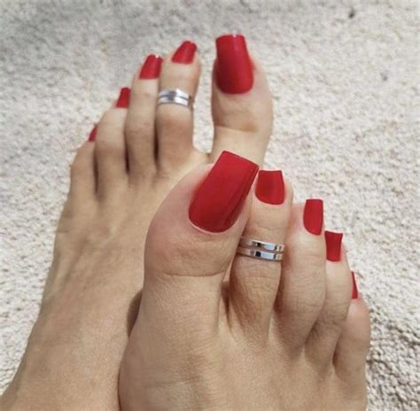 The New Beauty Trend For This Summer Long Fake Toenails Tips And