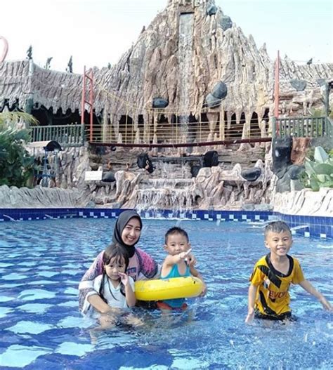 Anda sedang mencari harga tiket masuk jatim park 1, 2 & 3 terbaru? Slanik Waterpark, Akses dan Harga Tiket Masuk Terbaru | Trip Jalan Jalan