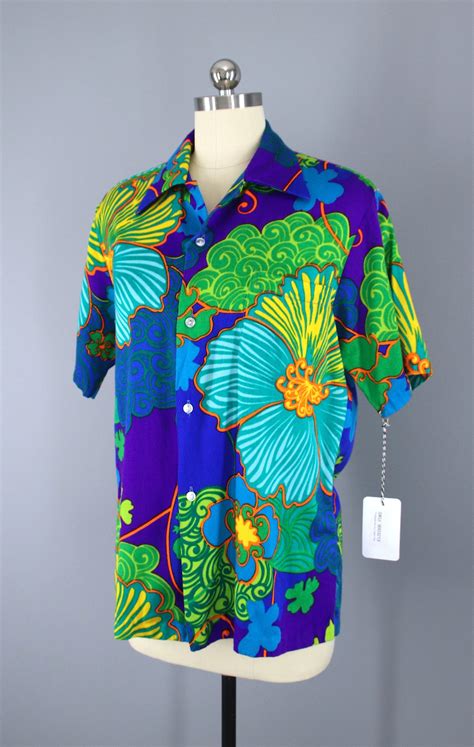 Vintage 1960s Blue Aloha Shirt Hawaiian Palms