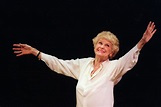 Elaine Stritch, Broadway’s Enduring Dame, Dies at 89 - The New York Times