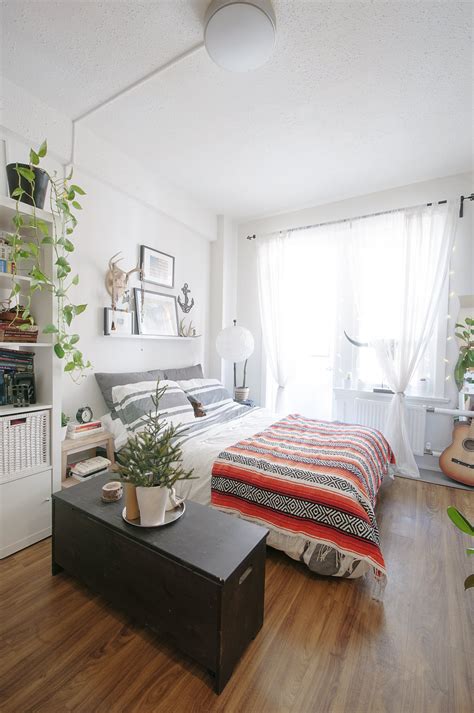 Check spelling or type a new query. 5 Ways to Lay Out a Studio Apartment | Apartment Therapy