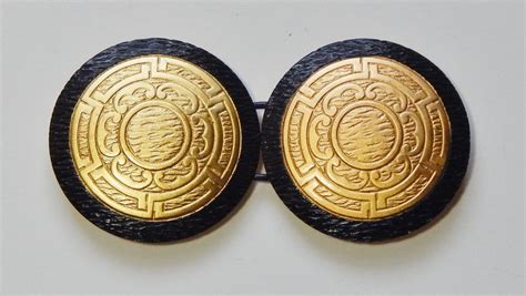 Vintage Belt Buckle Two Piece Circular Black And Metallic Gold Discs