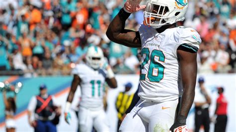 Lamar Miller Smashes Dolphins Record With 97 Yard Td Run For The Win