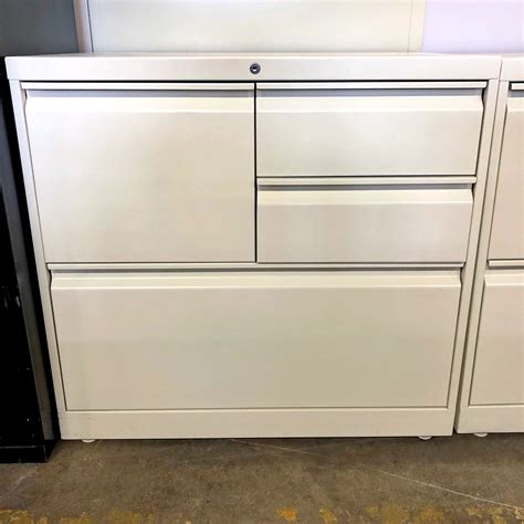 The hon 510 series 2 drawer vertical file (h512) is a series of hon files cabinet built on a solid and reliable steel platform. Used HON Multi-File Cabinet - $199 | Arthur P. O'Hara, Inc.