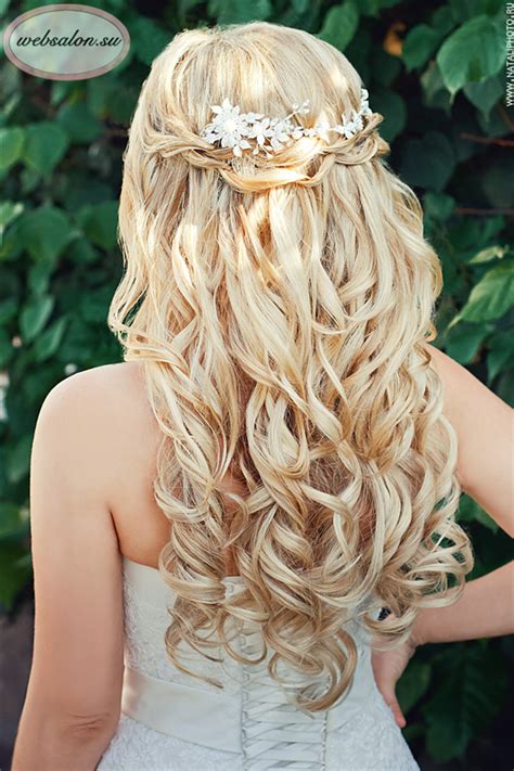 Wispy hollywood waves, loose curls, half up hairstyles and the chic ponytail. 25 Incredibly Eye-catching Long Hairstyles for Wedding ...