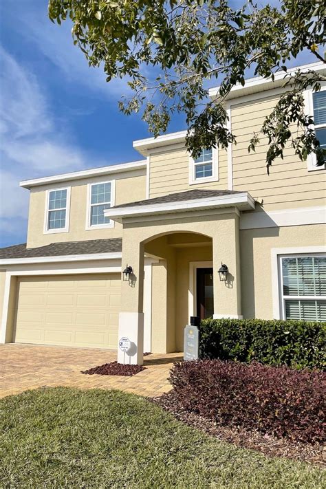 12 Most Popular Florida Home Styles (2023)