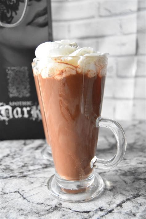 How To Make Red Wine Hot Chocolate — Life By Olivia Red Wine Hot