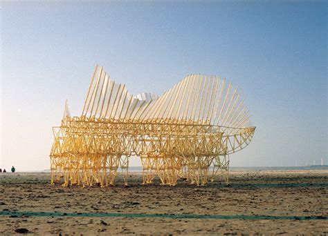 Science In A Can Strandbeests Wind Walking Machines Like A Small